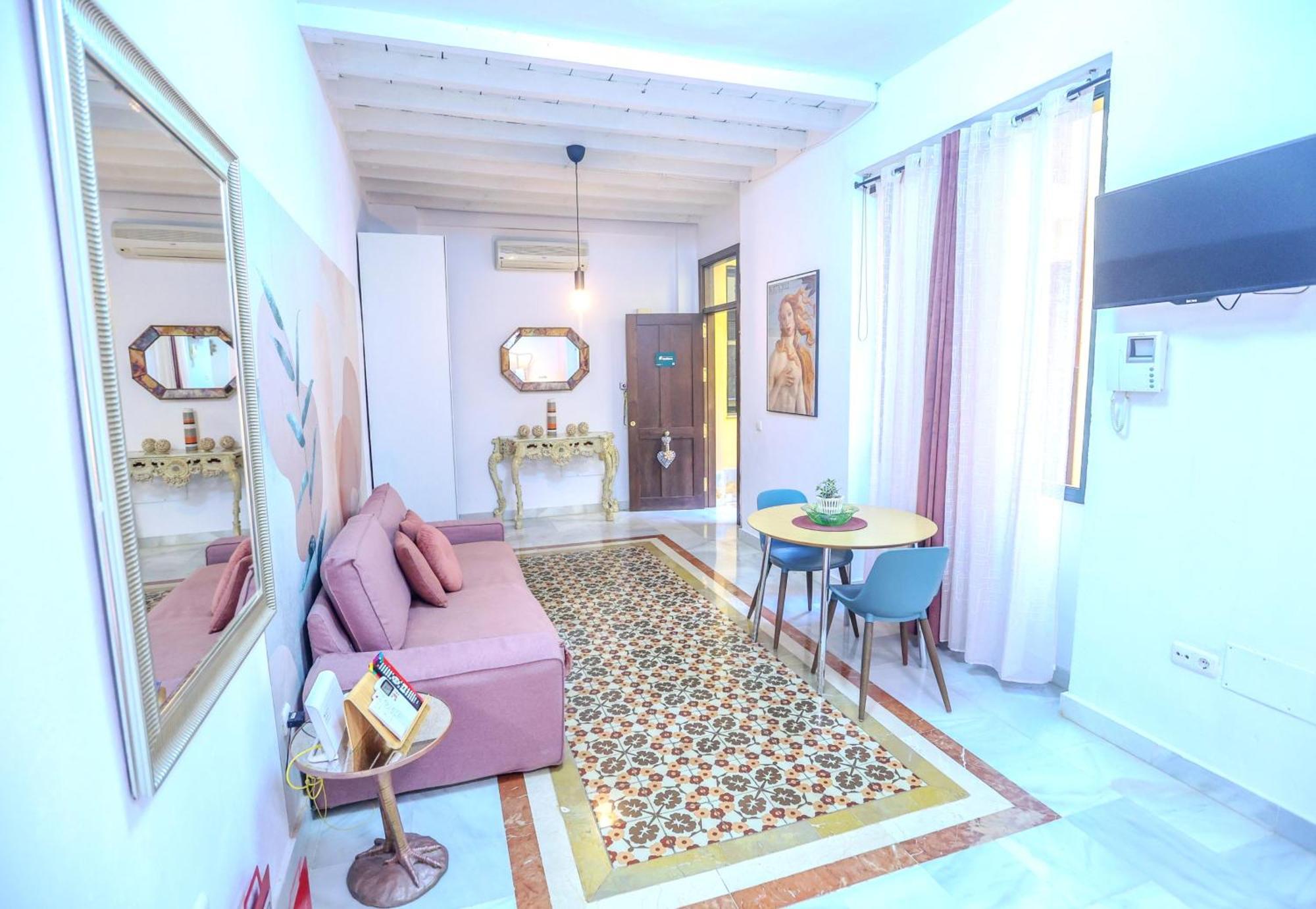 Dreams Oldtown Free Parking By Easytrip * Málaga
